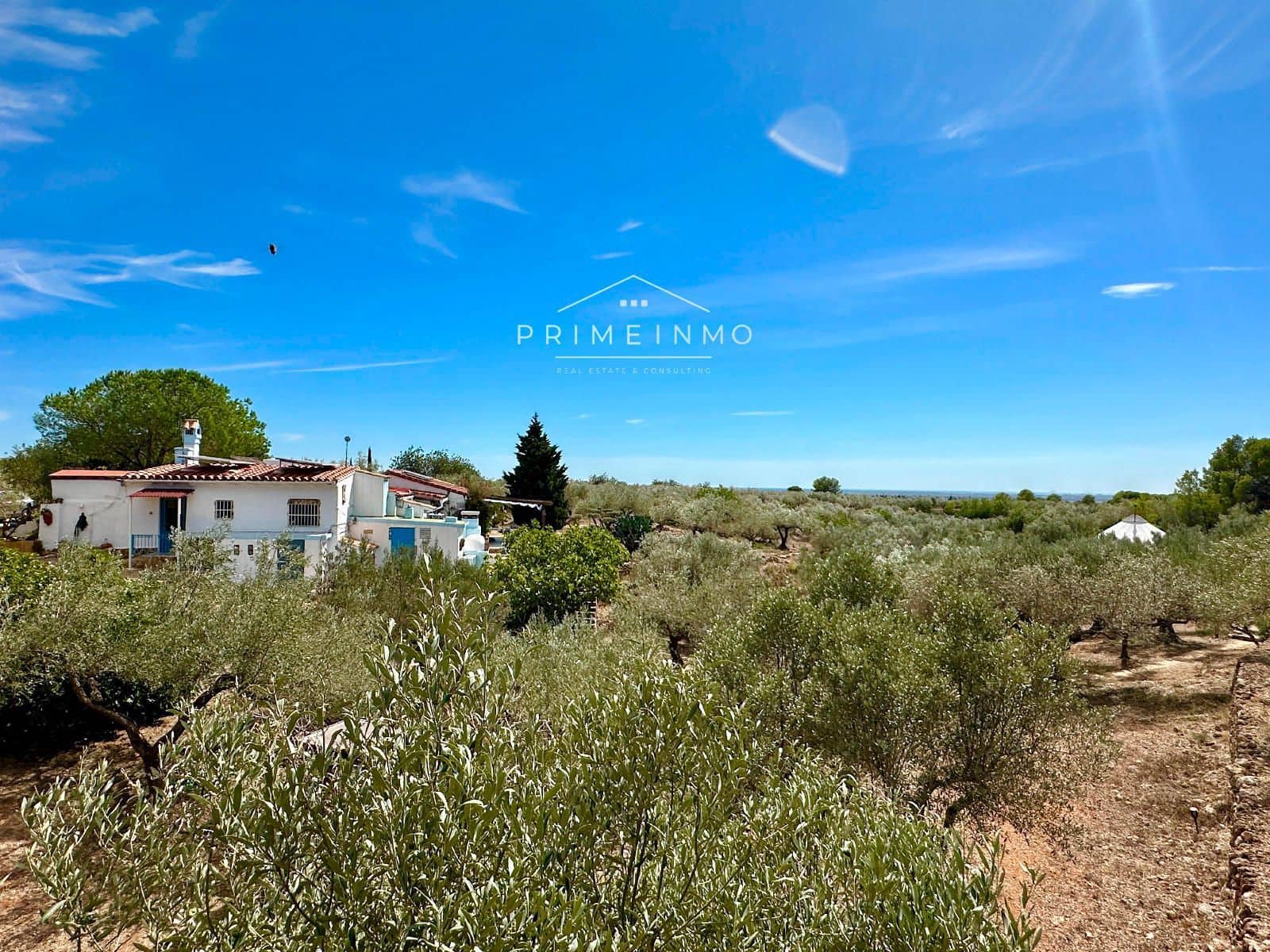 5 bedroom Villa for sale in Camarles - € 435,000 (Ref: 9261990)