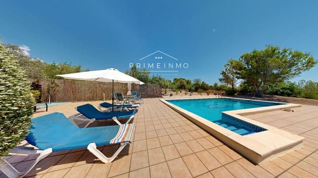 3 bedroom Villa for sale in El Perelló with pool garage - € 465,000 (Ref: 9275231)