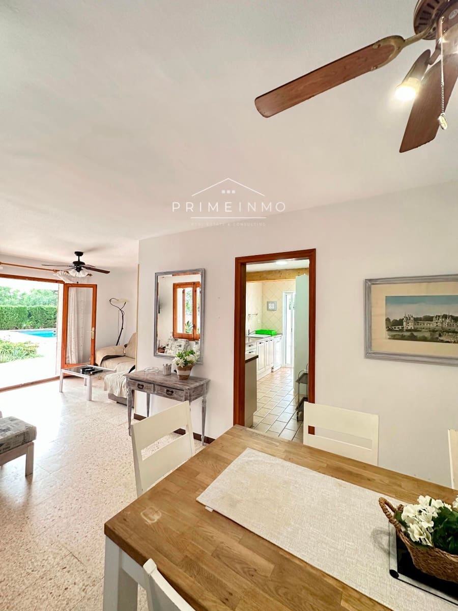 5 Zimmer Villa zu verkaufen in Calafat mit Pool Garage - 420.000 € (Ref: 9311858)