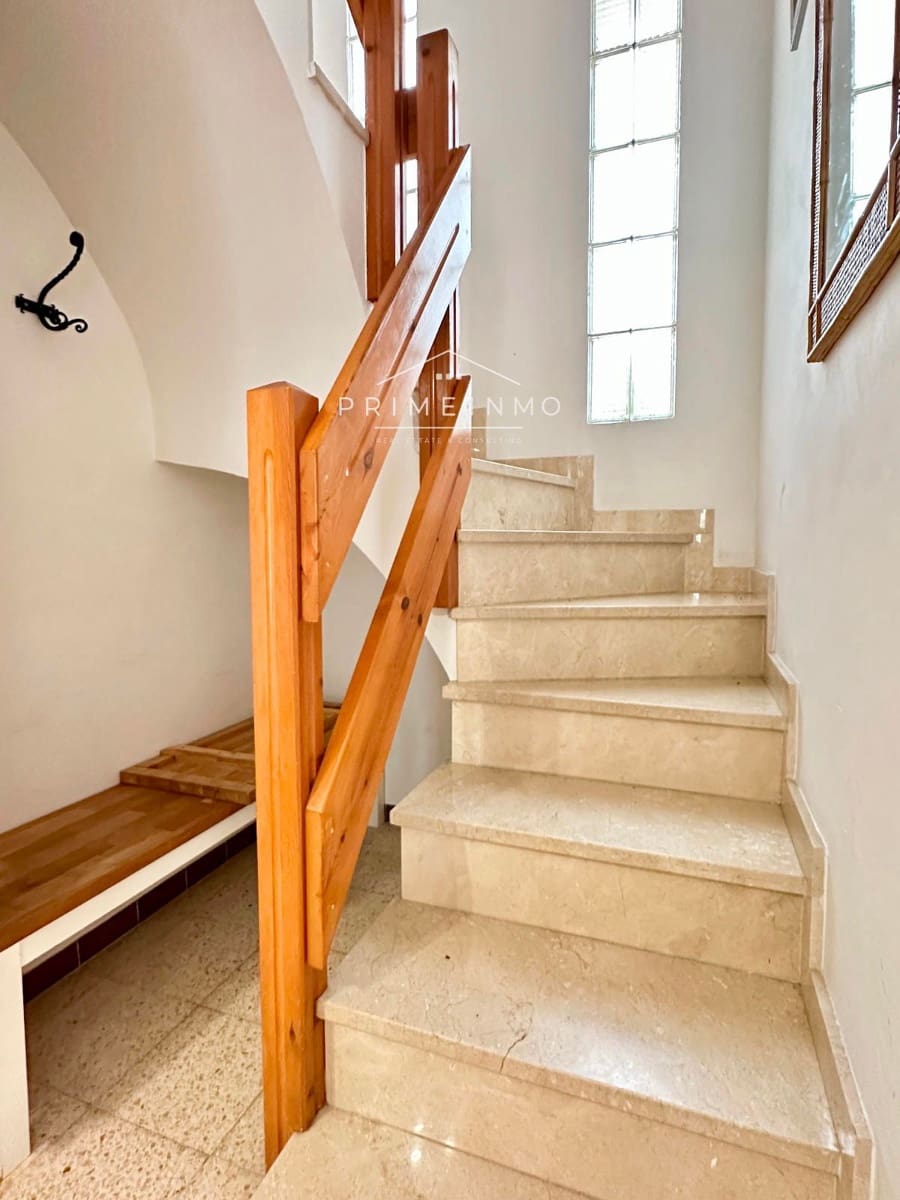 5 Zimmer Villa zu verkaufen in Calafat mit Pool Garage - 420.000 € (Ref: 9311858)