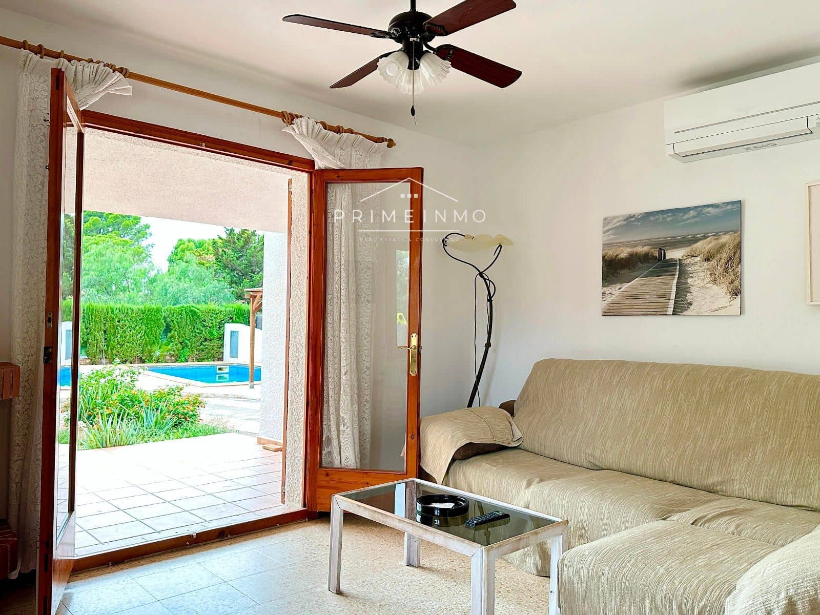 5 Zimmer Villa zu verkaufen in Calafat mit Pool Garage - 420.000 € (Ref: 9311858)