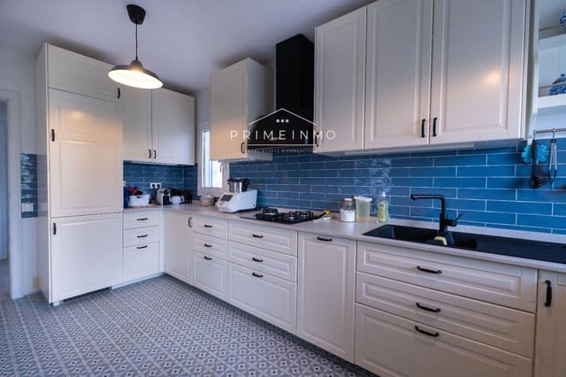 5 soverom Villa til salgs i L'Ametlla de Mar med svømmebasseng garasje - € 1 195 000 (Ref: 9352994)