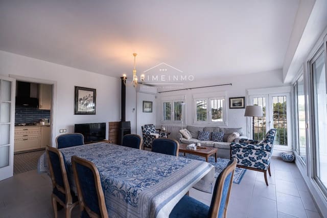 5 soverom Villa til salgs i L'Ametlla de Mar med svømmebasseng garasje - € 1 195 000 (Ref: 9352994)