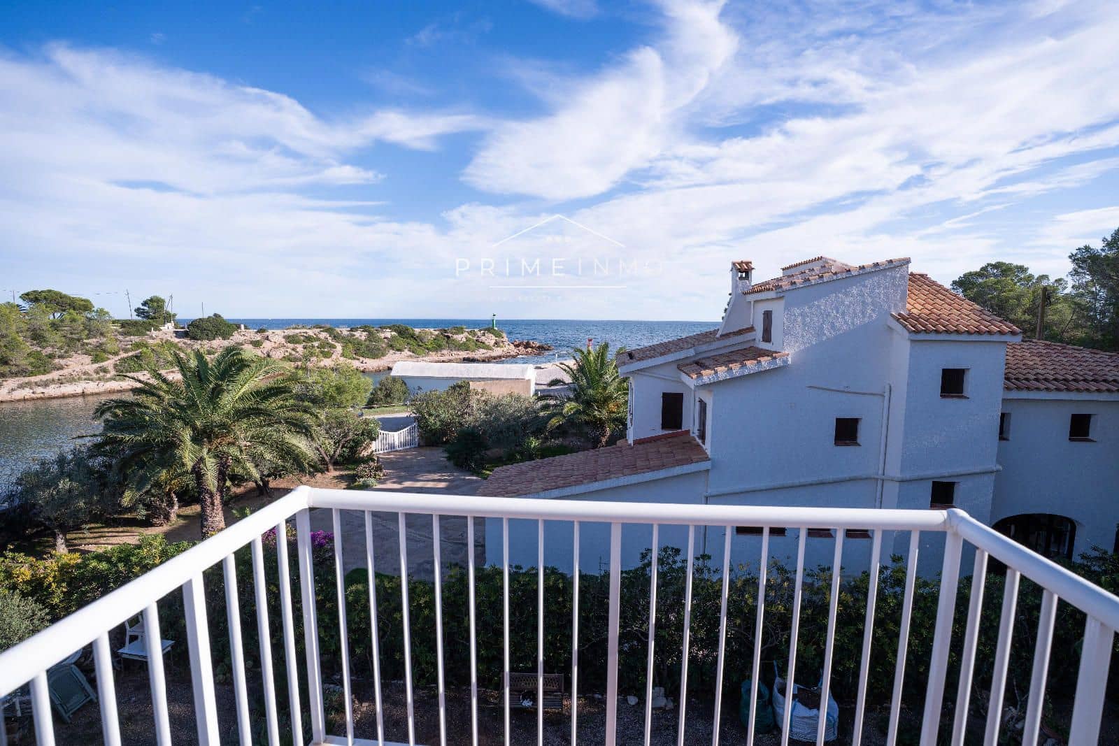 5 soverom Villa til salgs i L'Ametlla de Mar med svømmebasseng garasje - € 1 195 000 (Ref: 9352994)