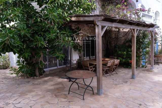 5 soverom Villa til salgs i L'Ametlla de Mar med svømmebasseng garasje - € 1 195 000 (Ref: 9352994)