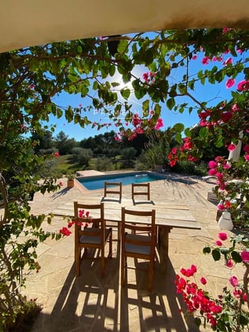 5 Zimmer Villa zu verkaufen in El Perelló mit Pool Garage - 399.500 € (Ref: 9462845)