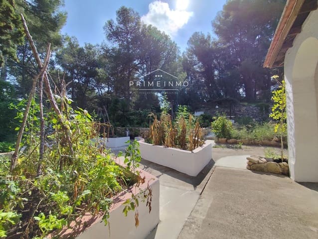 4 bedroom Villa for sale in Castellet i la Gornal - € 380,000 (Ref: 9504685)