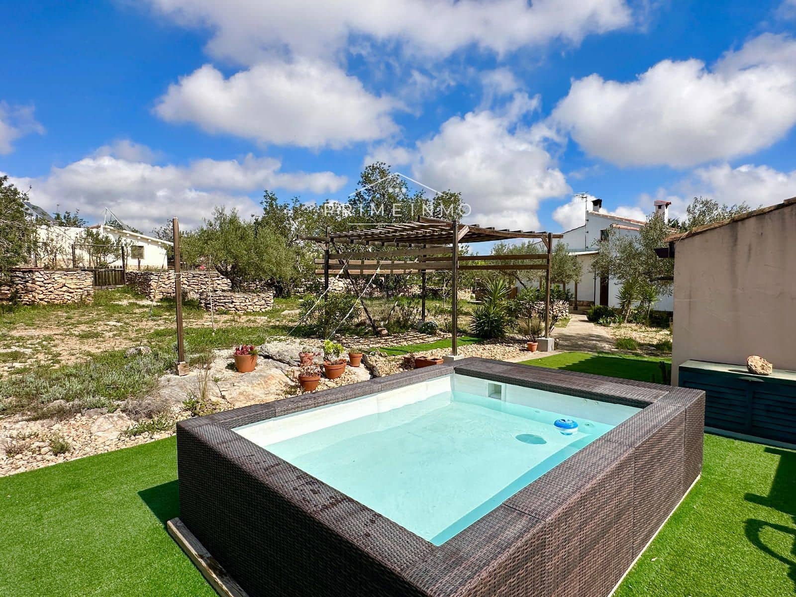 3 bedroom Villa for sale in Camp-redo - € 245,000 (Ref: 9707757)