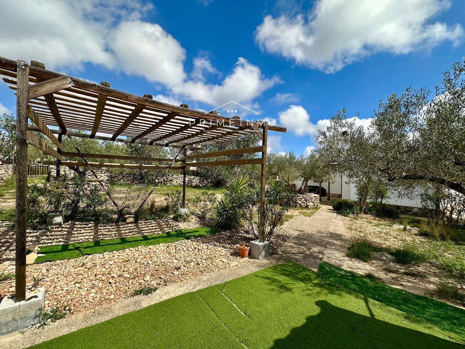 3 bedroom Villa for sale in Camp-redo - € 245,000 (Ref: 9707757)