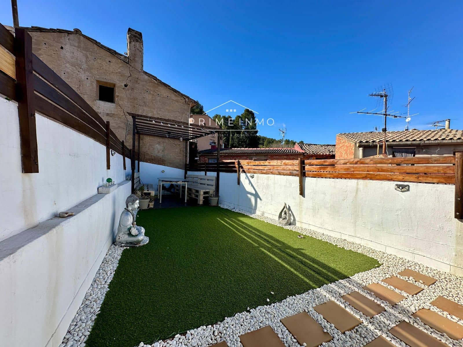 2 bedroom Townhouse for sale in Rasquera - € 89,000 (Ref: 9737211)
