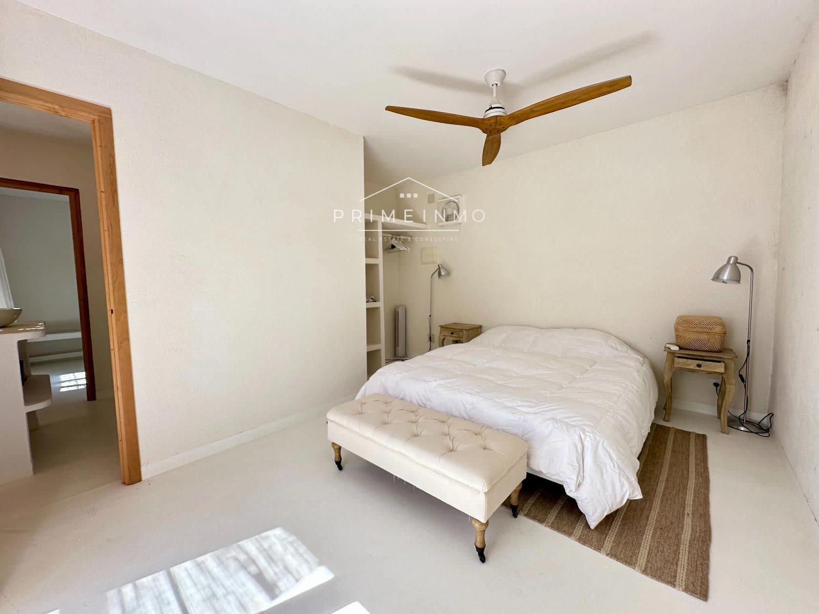 5 bedroom Villa for sale in Tortosa with pool - € 409,000 (Ref: 9819339)