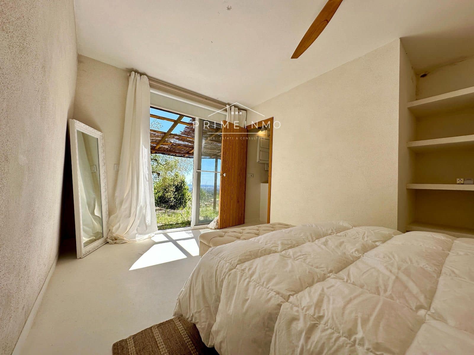 5 bedroom Villa for sale in Tortosa with pool - € 409,000 (Ref: 9819339)