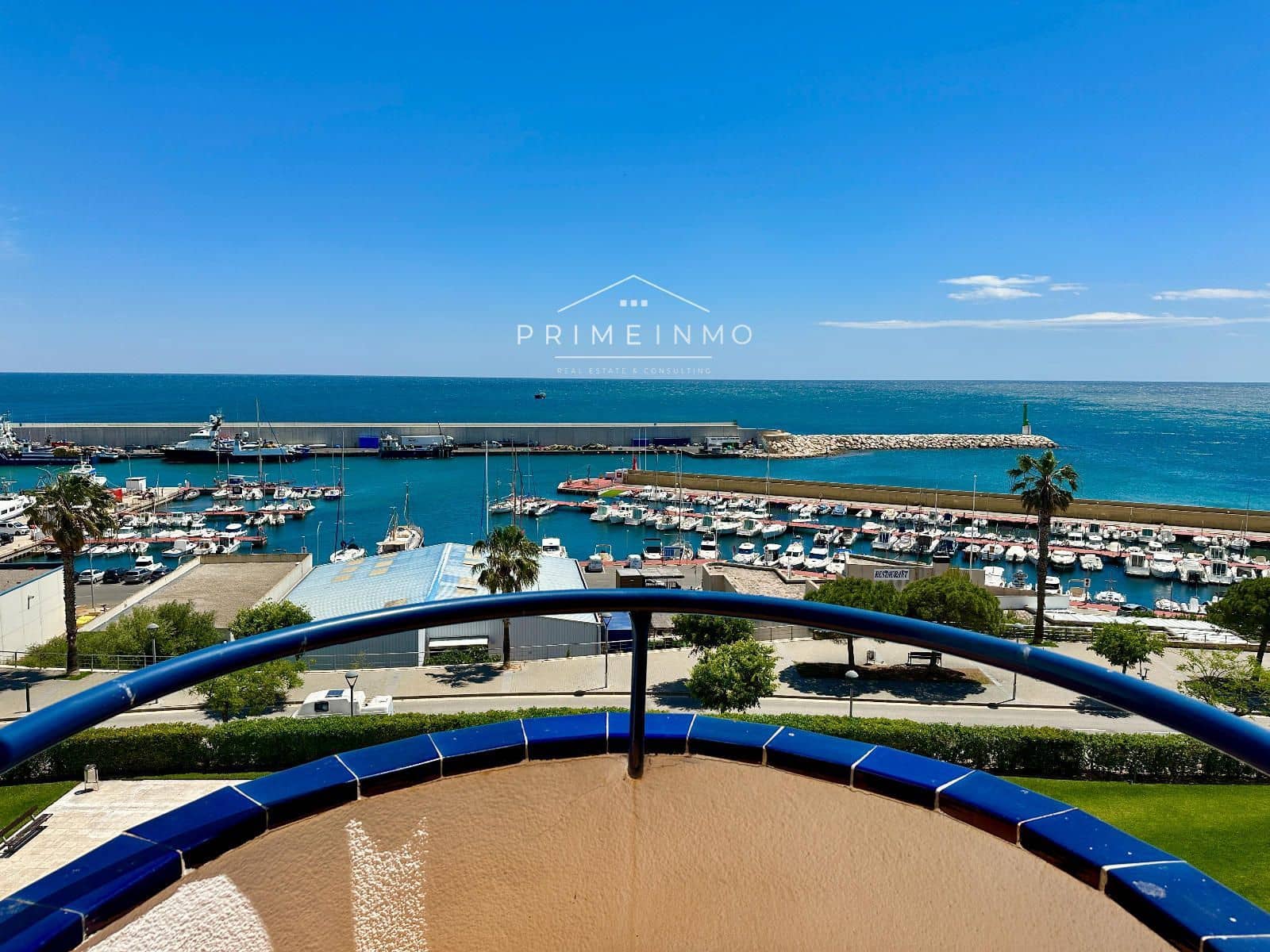 Ático de 3 habitaciones en L'Ametlla de Mar en venta con piscina garaje - 290.000 € (Ref: 9838436)
