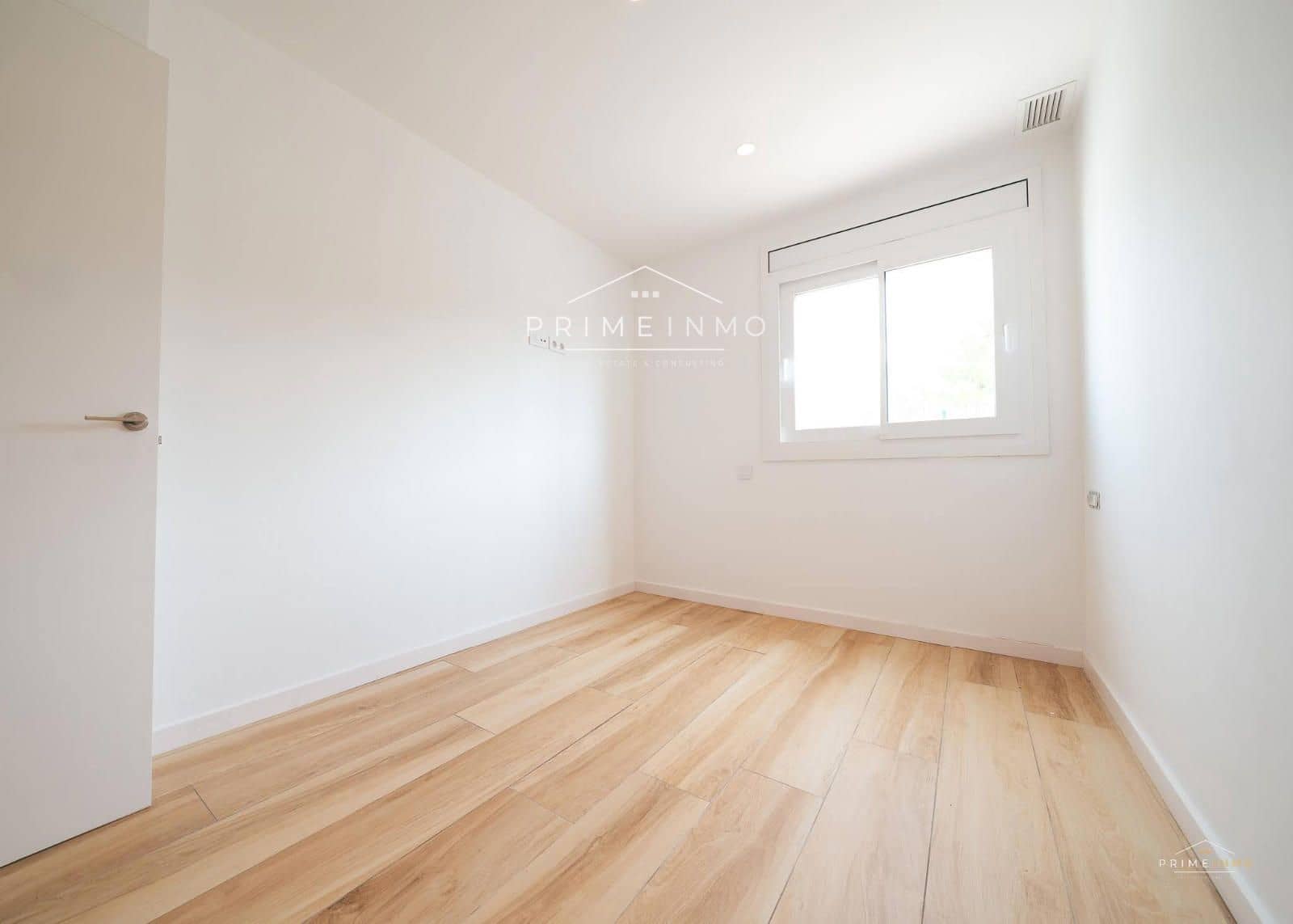 4 soveværelse Villa til salg i L'Ametlla de Mar med swimmingpool - € 639.950 (Ref: 9961720)