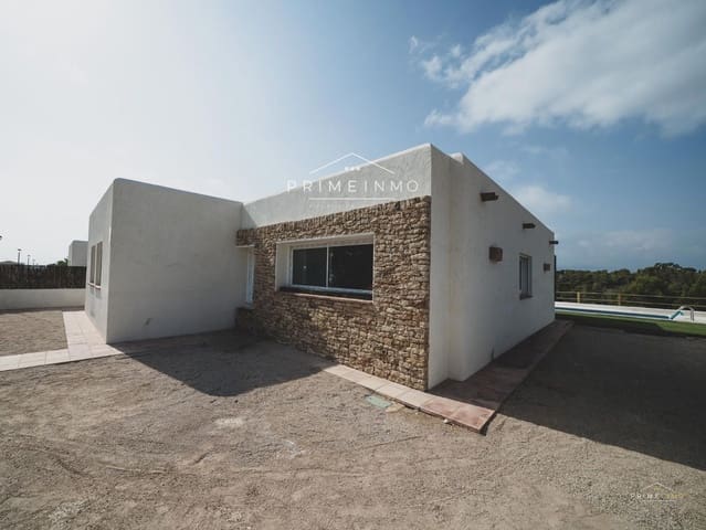 4 soveværelse Villa til salg i L'Ametlla de Mar med swimmingpool - € 639.950 (Ref: 9961720)