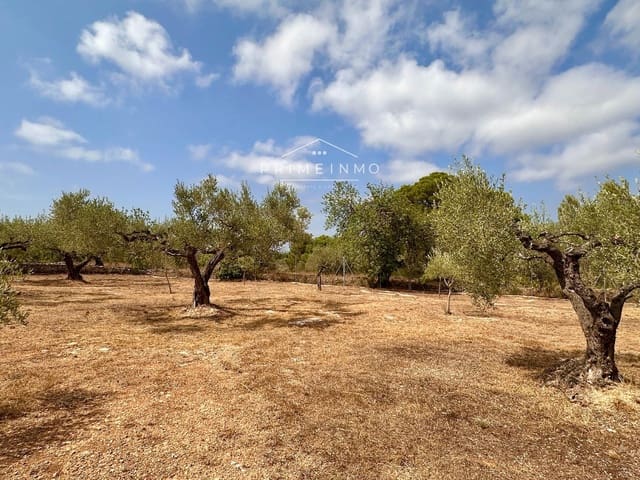 3 bedroom Villa for sale in El Perelló with pool - € 209,000 (Ref: 9984068)