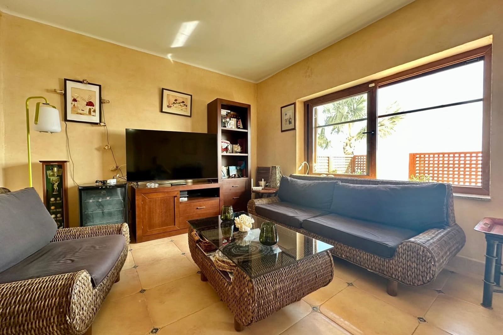 4 soveværelse Byhus til salg i Los Urrutias med swimmingpool - € 349.000 (Ref: 10004763)