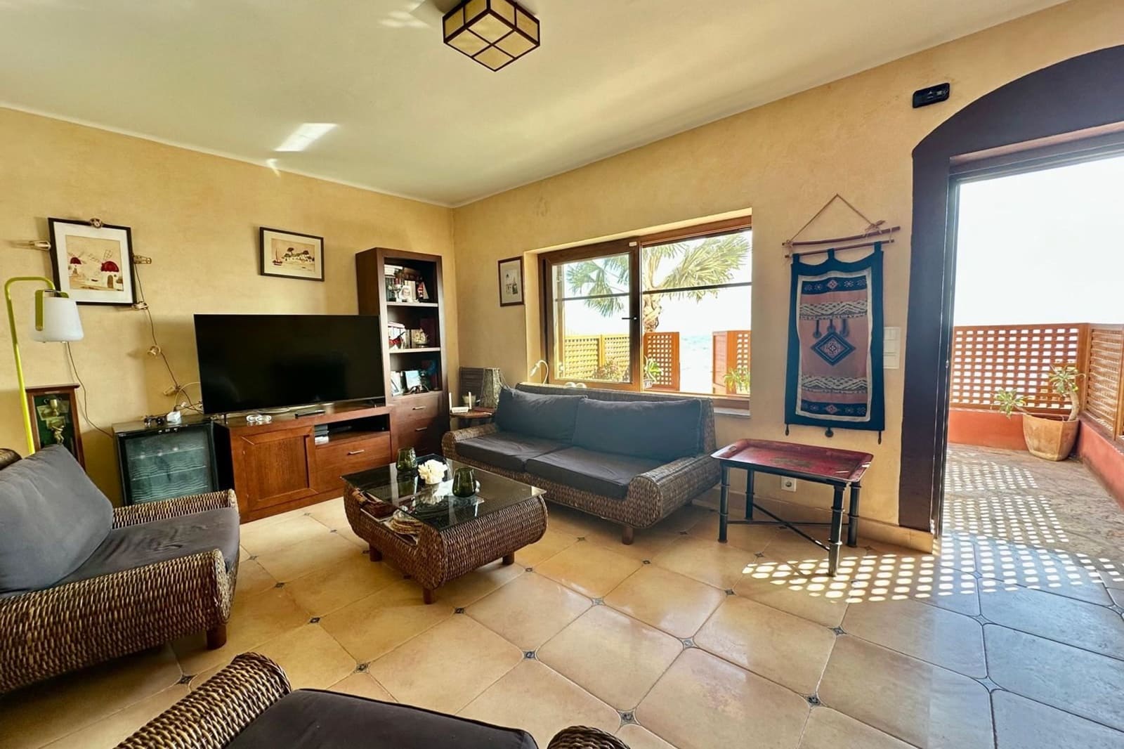 4 soveværelse Byhus til salg i Los Urrutias med swimmingpool - € 349.000 (Ref: 10004763)