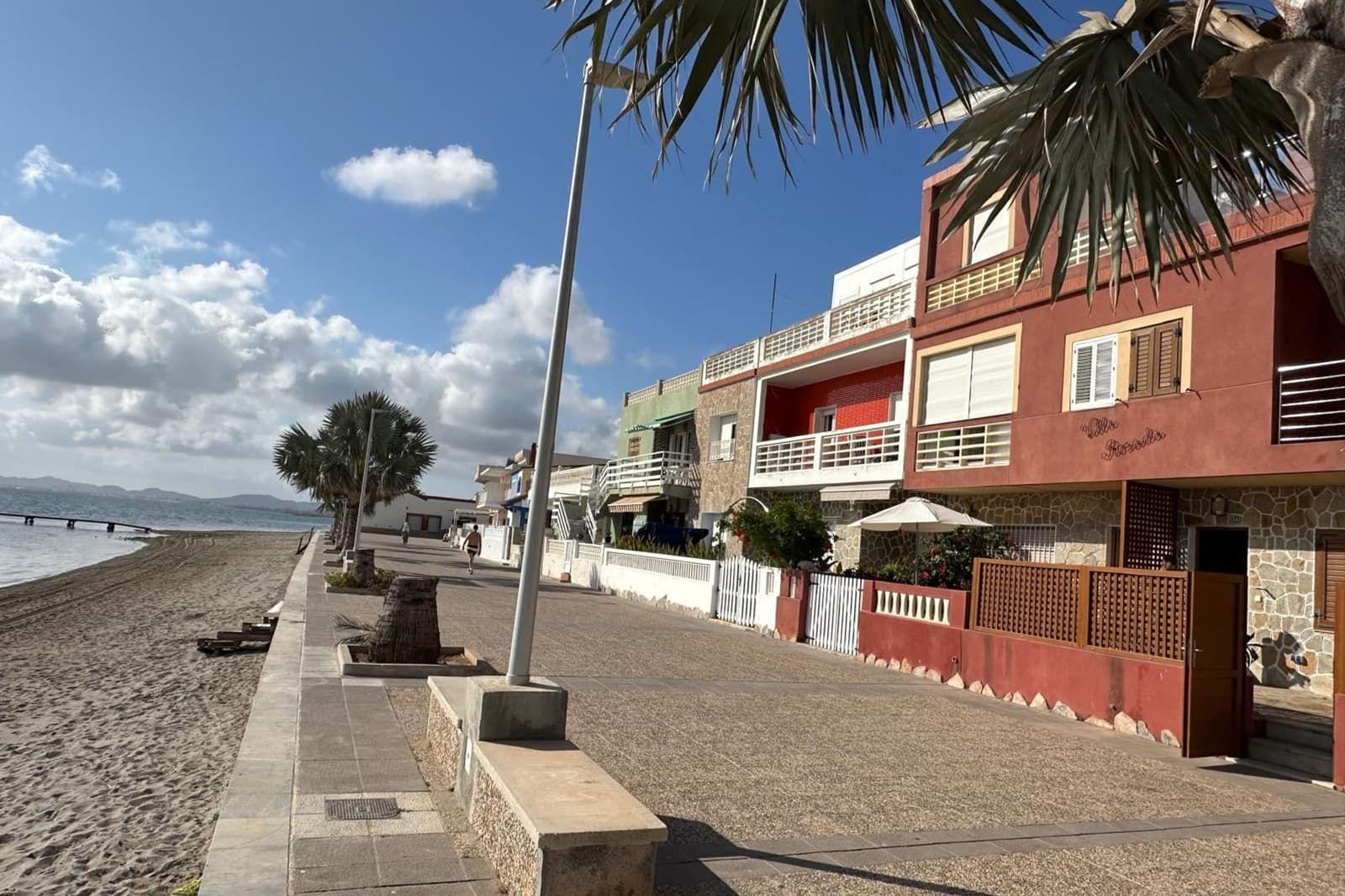 4 soveværelse Byhus til salg i Los Urrutias med swimmingpool - € 349.000 (Ref: 10004763)