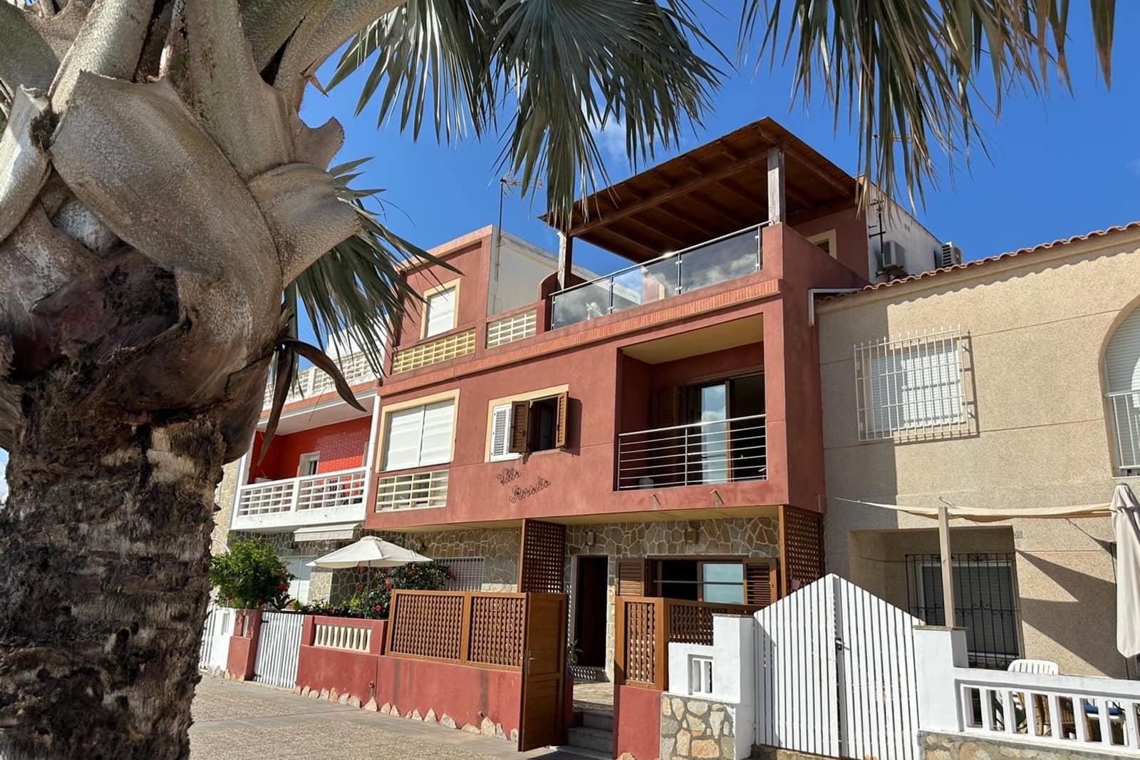 4 soveværelse Byhus til salg i Los Urrutias med swimmingpool - € 349.000 (Ref: 10004763)