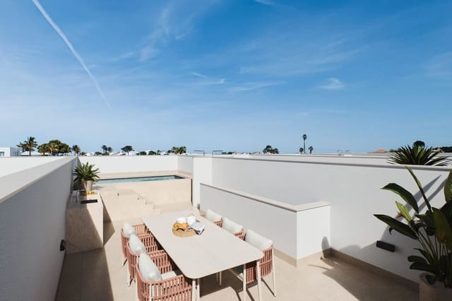 3 bedroom Townhouse for sale in San Pedro del Pinatar ciudad, San Pedro del Pinatar with pool - € 379,000 (Ref: 10039282)