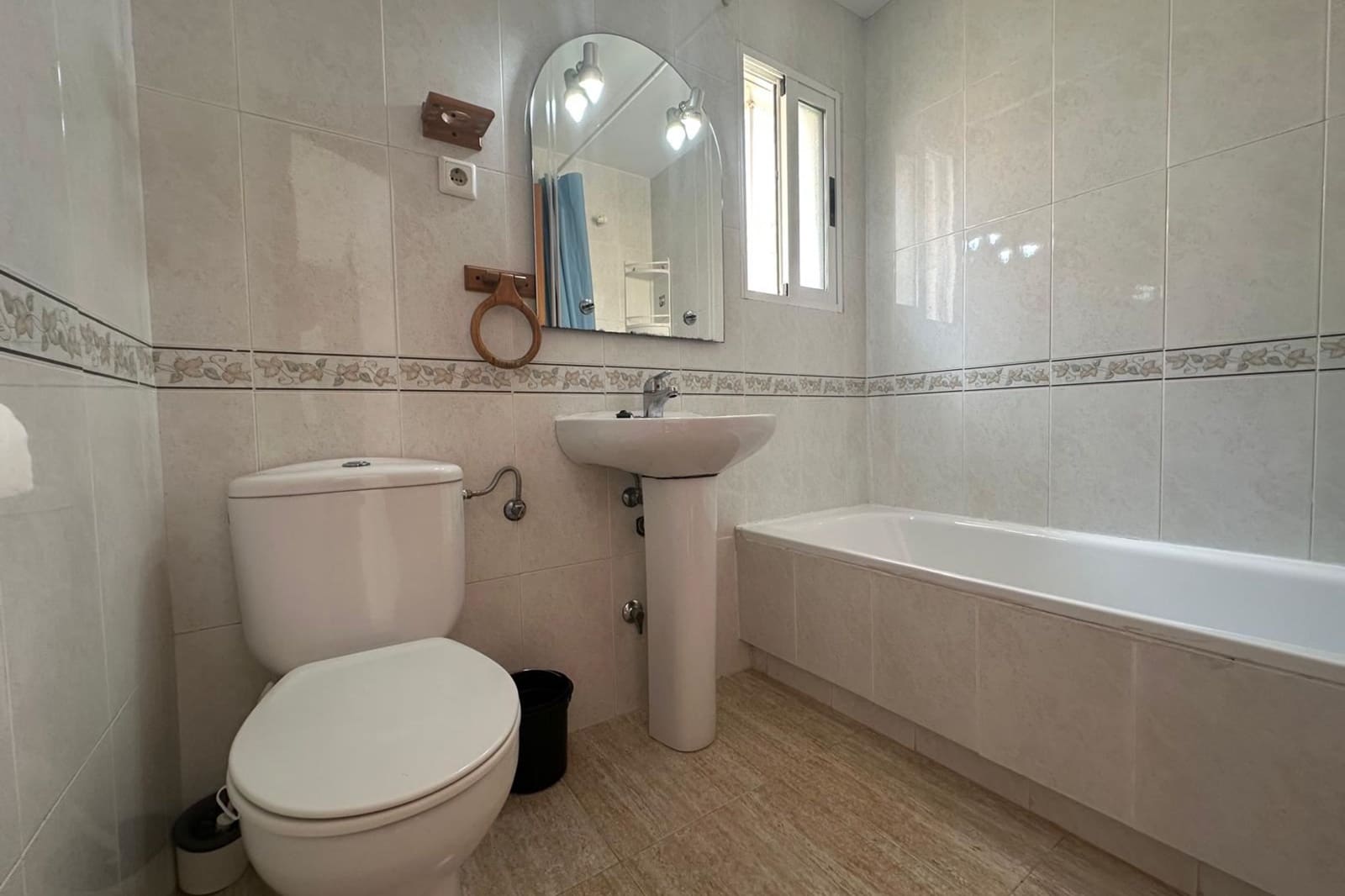 Apartamento de 2 habitaciones en Los Alcázares en venta - 159.900 € (Ref: 10043569)