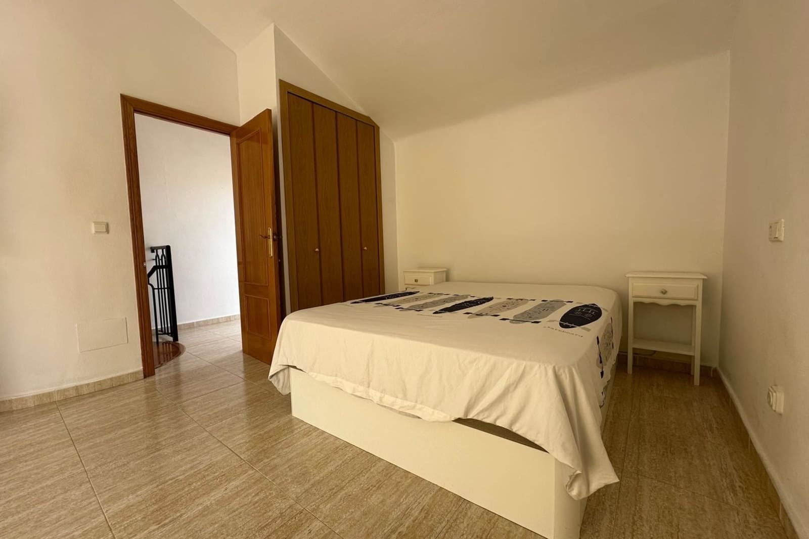 Apartamento de 2 habitaciones en Los Alcázares en venta - 159.900 € (Ref: 10043569)