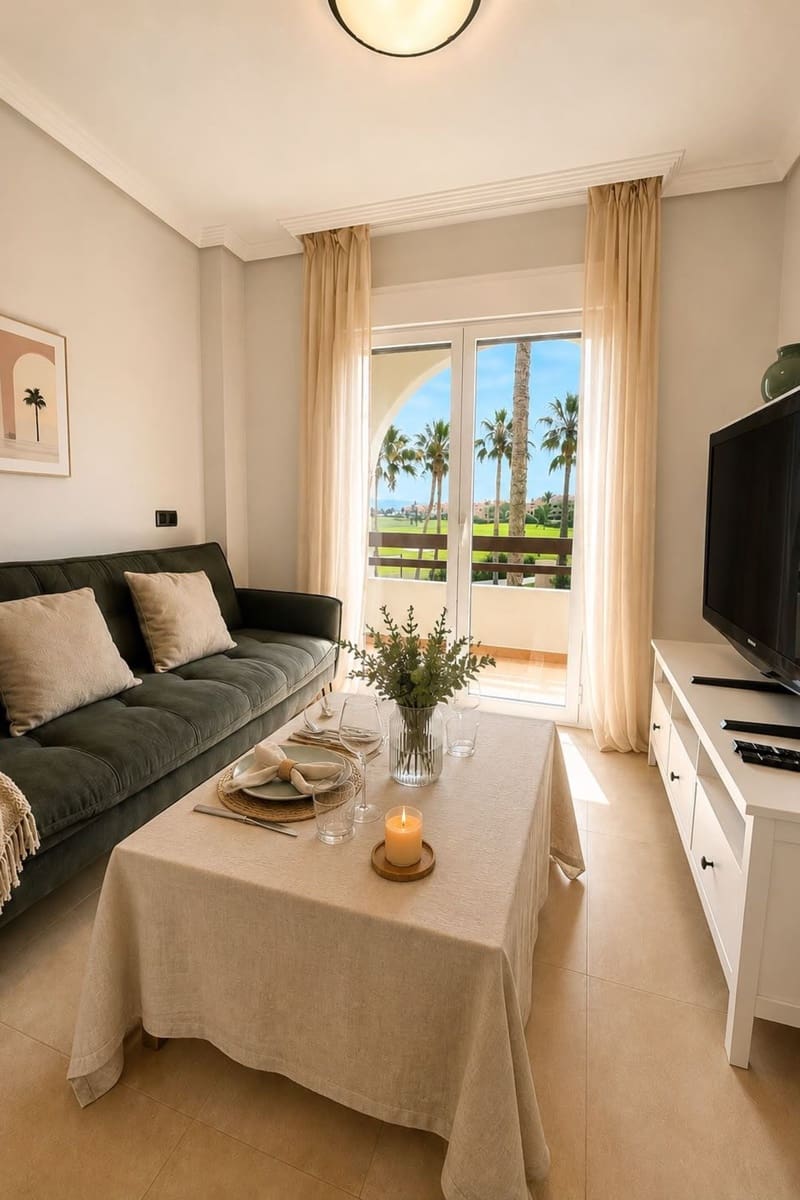 2 soveværelse Lejlighed til salg i Los Alcazares med swimmingpool - € 219.000 (Ref: 10098742)