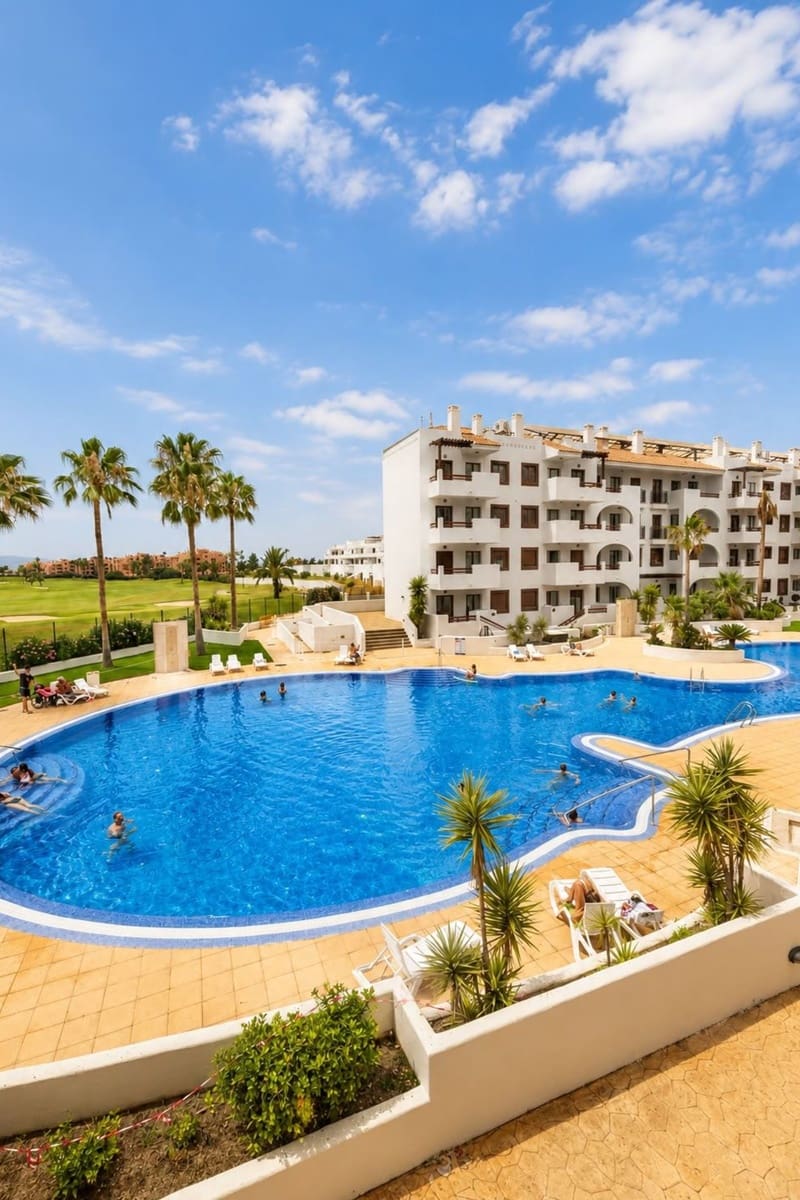 2 soveværelse Lejlighed til salg i Los Alcazares med swimmingpool - € 219.000 (Ref: 10098742)