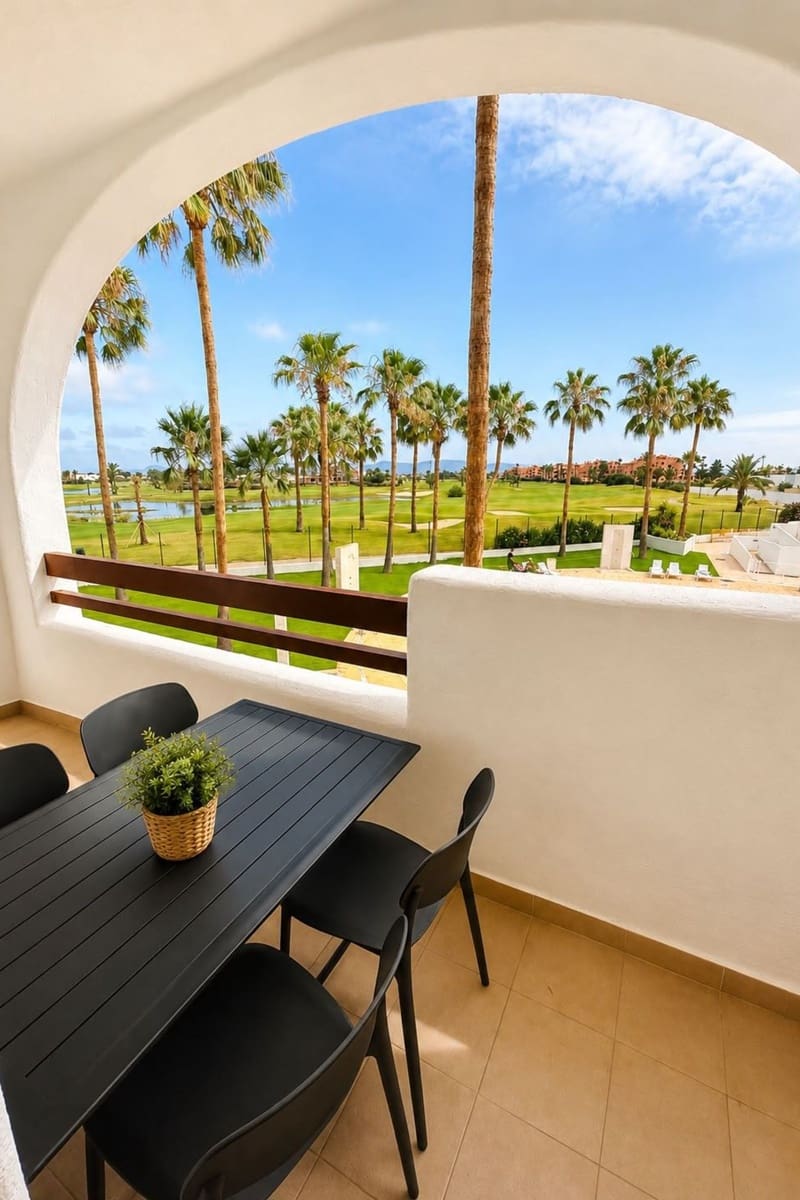 2 soveværelse Lejlighed til salg i Los Alcazares med swimmingpool - € 219.000 (Ref: 10098742)