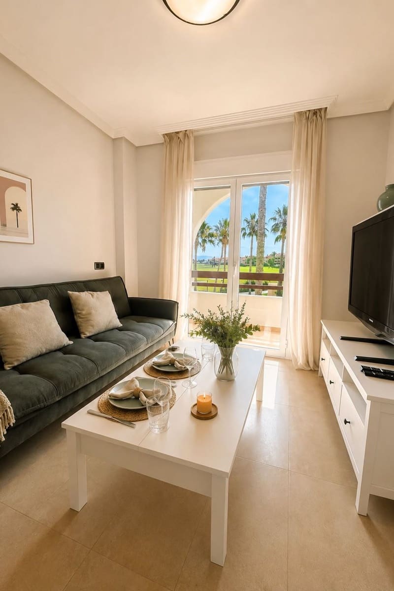 2 soveværelse Lejlighed til salg i Los Alcazares med swimmingpool - € 219.000 (Ref: 10098742)