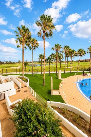 Apartamento de 2 habitaciones en Las Lomas de Rame - Bahía Bella, Los Alcázares en venta con piscina garaje - 219.000 € (Ref: 10098742)