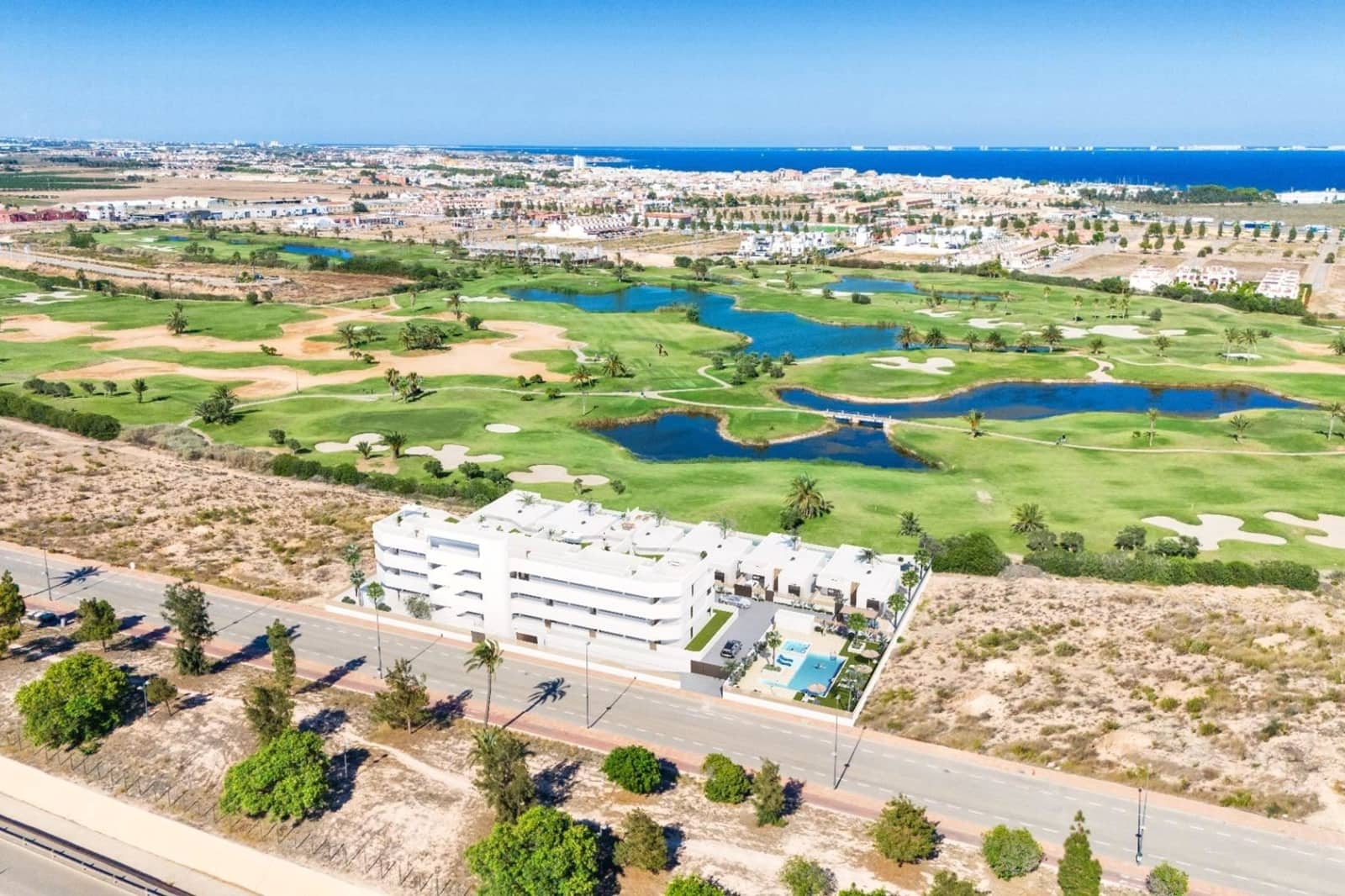 Apartamento de 2 habitaciones en Los Alcázares en venta con piscina garaje - 275.000 € (Ref: 10118218)