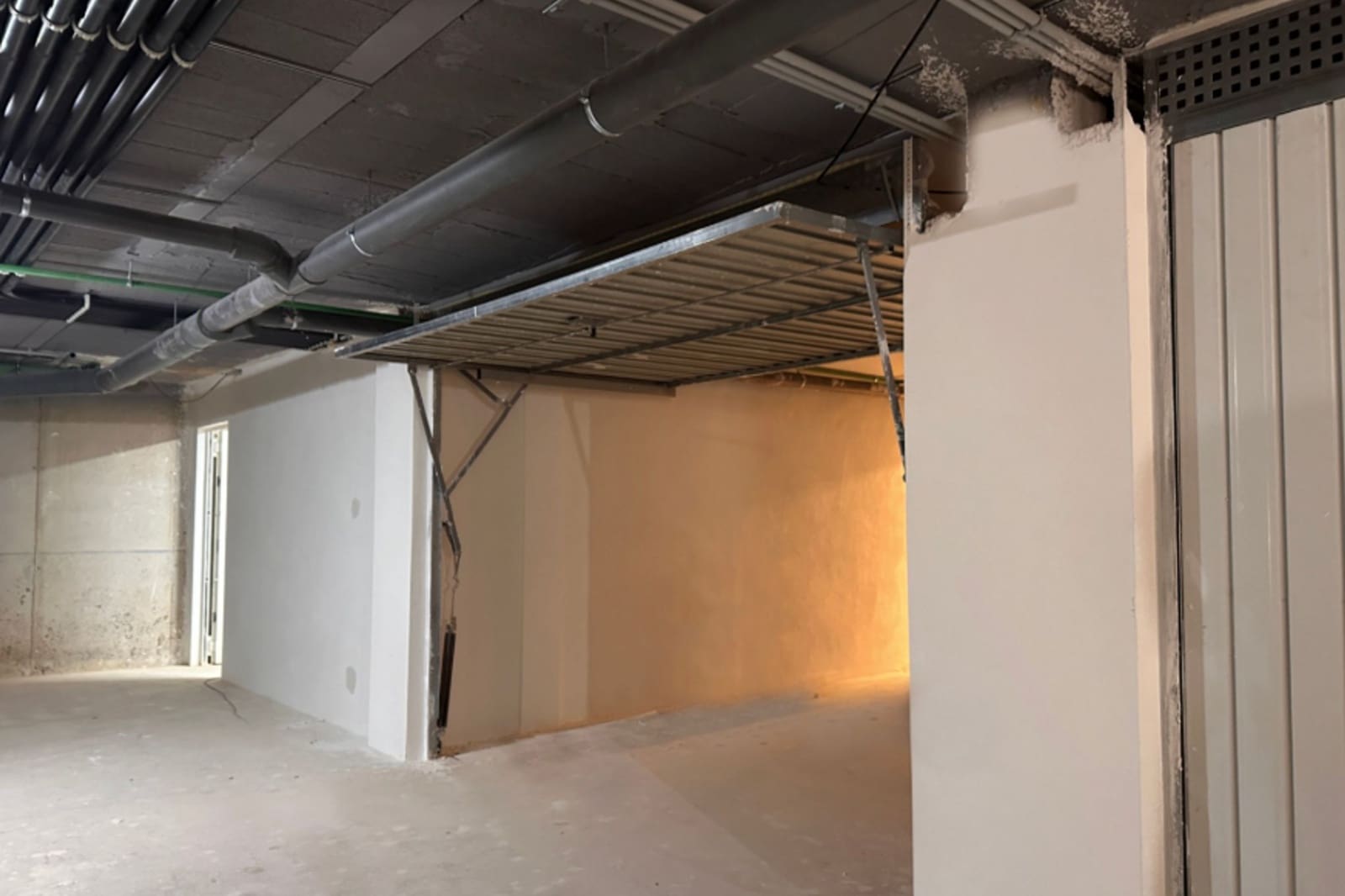 3 sypialnia Apartament na sprzedaż w Portman z basenem garażem - 220 500 € (Ref: 10125273)
