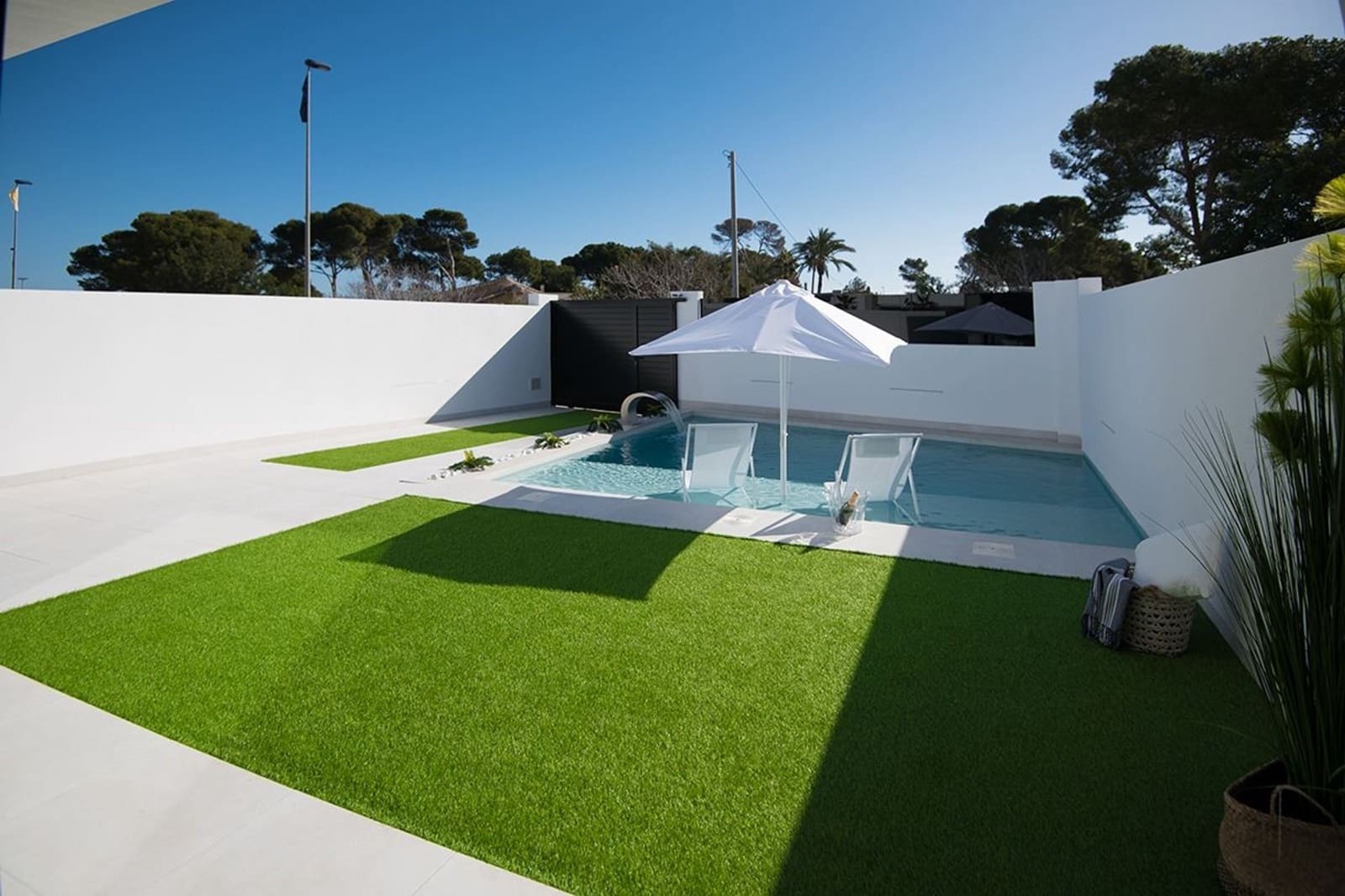 3 bedroom Villa for sale in Santiago de la Ribera with pool - € 469,000 (Ref: 7335011)