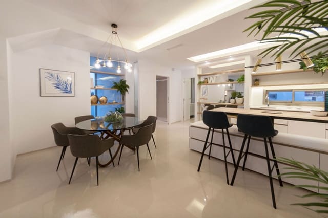 3 slaapkamer Villa te koop in Centro, Los Alcázares met zwembad - € 544.841 (Ref: 8406213)