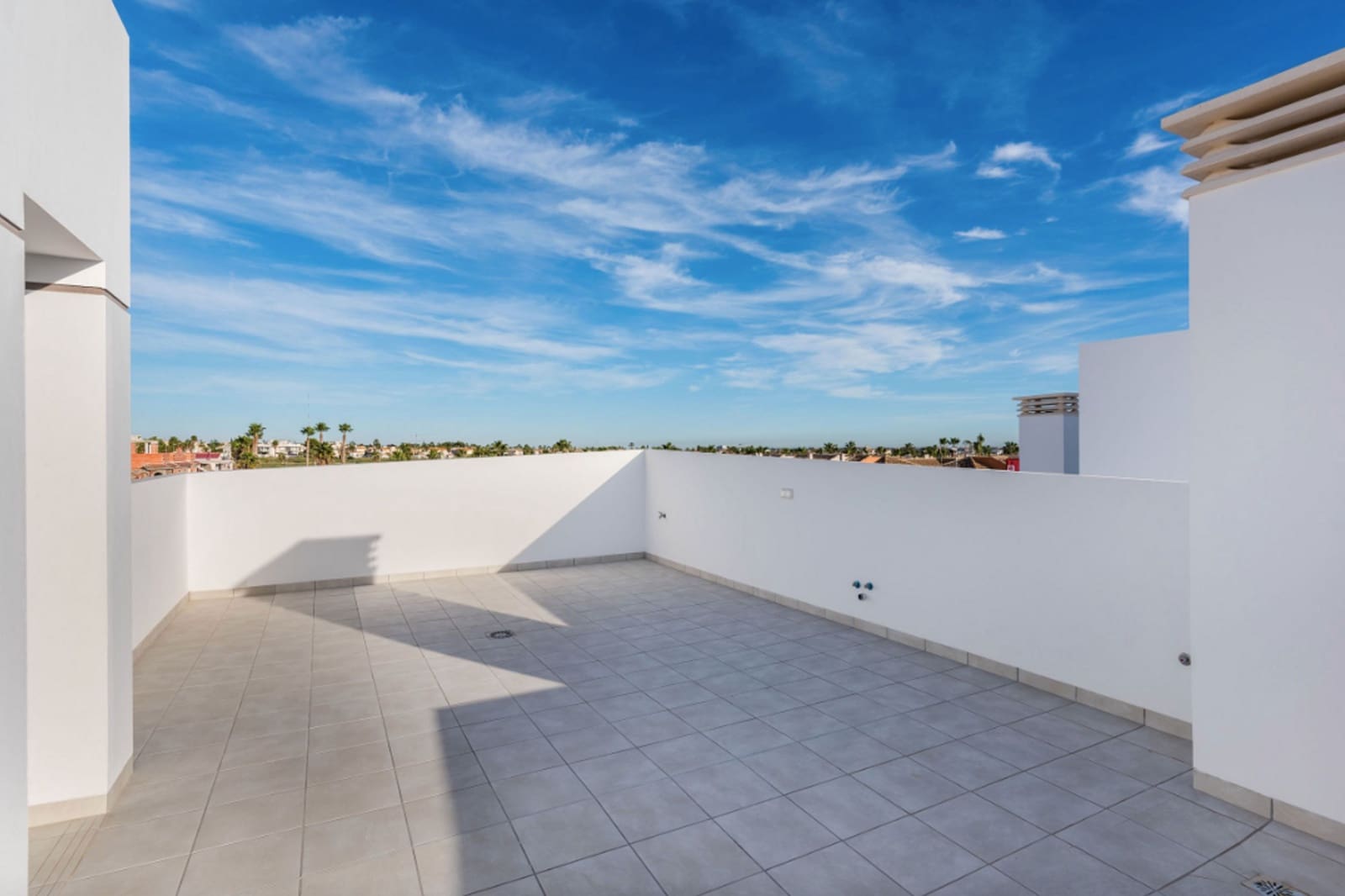 3 slaapkamer Villa te koop in Los Alcazares met zwembad - € 544.841 (Ref: 8406213)