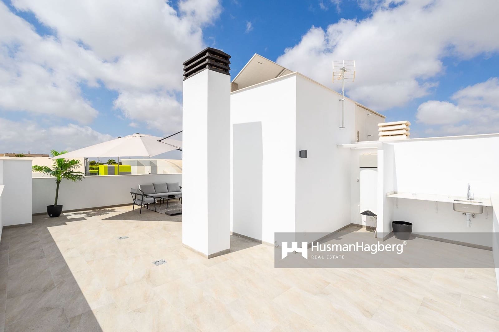 Chalet de 3 habitaciones en San Pedro del Pinatar en venta con piscina - 489.000 € (Ref: 8474176)