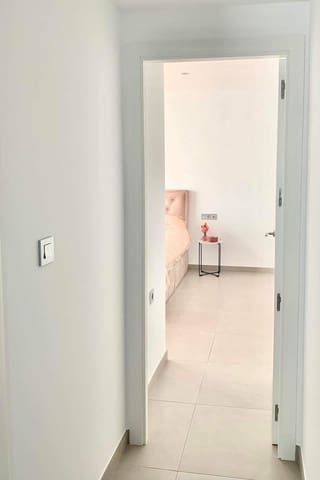 Apartamento de 3 habitaciones en San Pedro del Pinatar ciudad, San Pedro del Pinatar en venta con piscina - 250.000 € (Ref: 8512555)