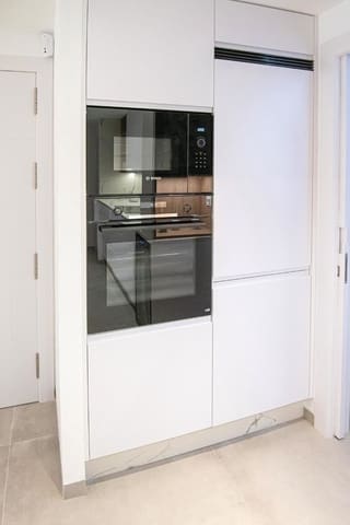 Apartamento de 3 habitaciones en San Pedro del Pinatar ciudad, San Pedro del Pinatar en venta con piscina - 279.000 € (Ref: 8922446)