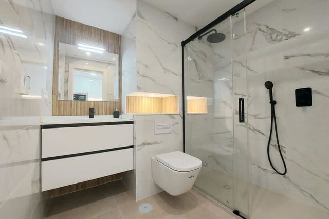 Chalet de 3 habitaciones en Los Peñascos - El Salero - Los Imbernones, San Pedro del Pinatar en venta con piscina - 419.900 € (Ref: 8923232)