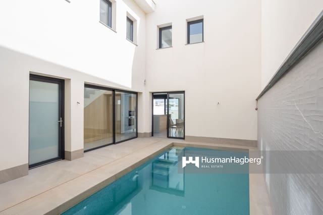 3 bedroom Townhouse for sale in San Pedro del Pinatar ciudad, San Pedro del Pinatar with pool - € 425,000 (Ref: 8993521)