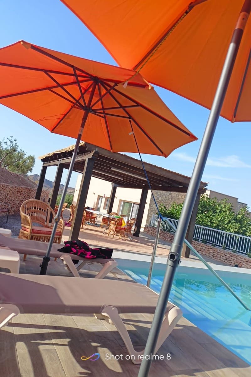 4 soveværelse Villa til salg i La Aljorra med swimmingpool - € 500.000 (Ref: 8996296)