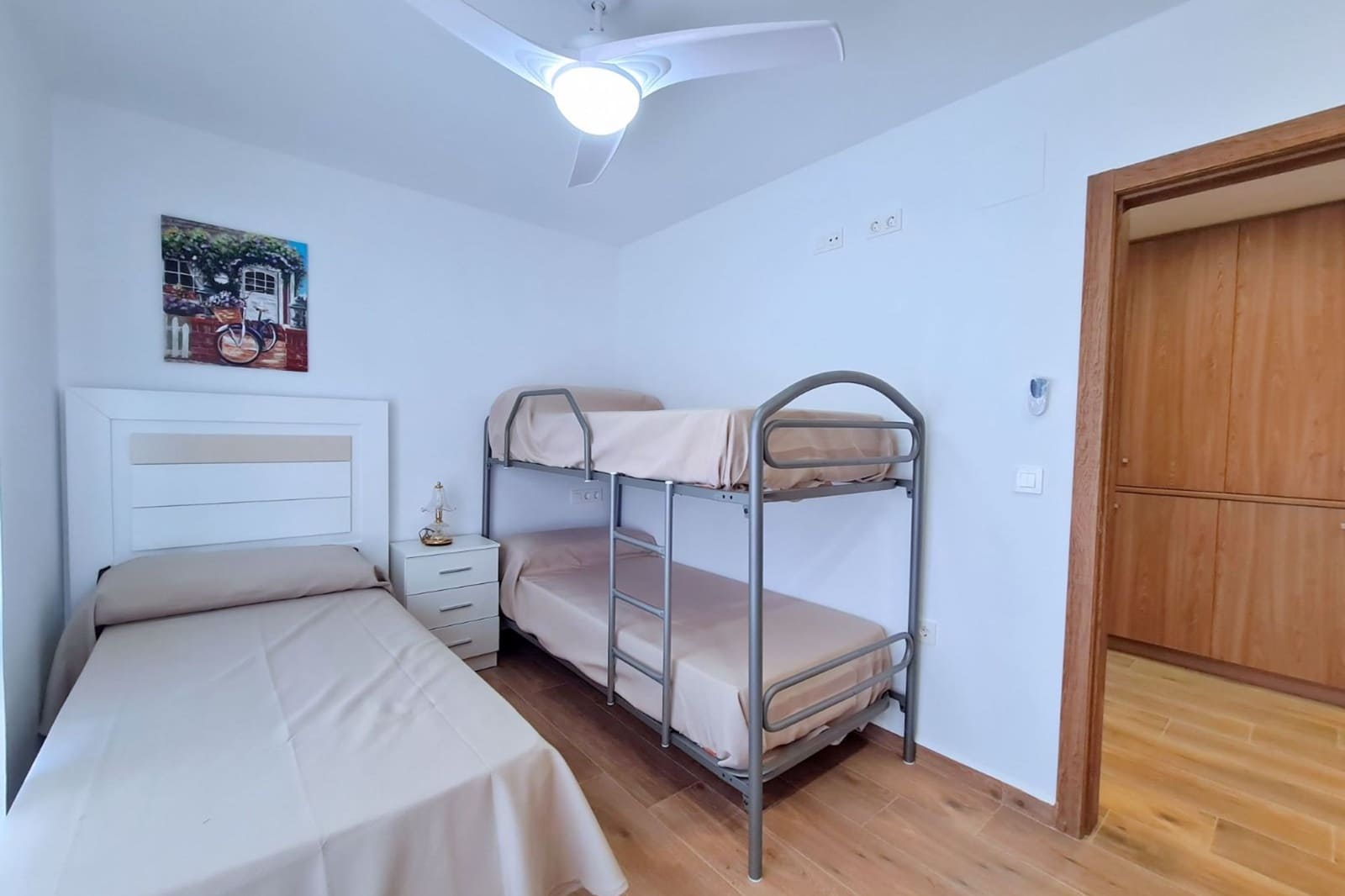 4 soveværelse Villa til salg i La Aljorra med swimmingpool - € 500.000 (Ref: 8996296)