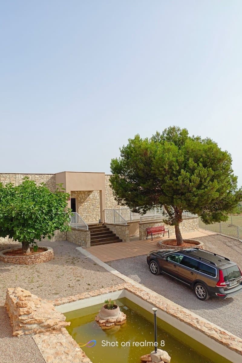 4 soveværelse Villa til salg i La Aljorra med swimmingpool - € 500.000 (Ref: 8996296)