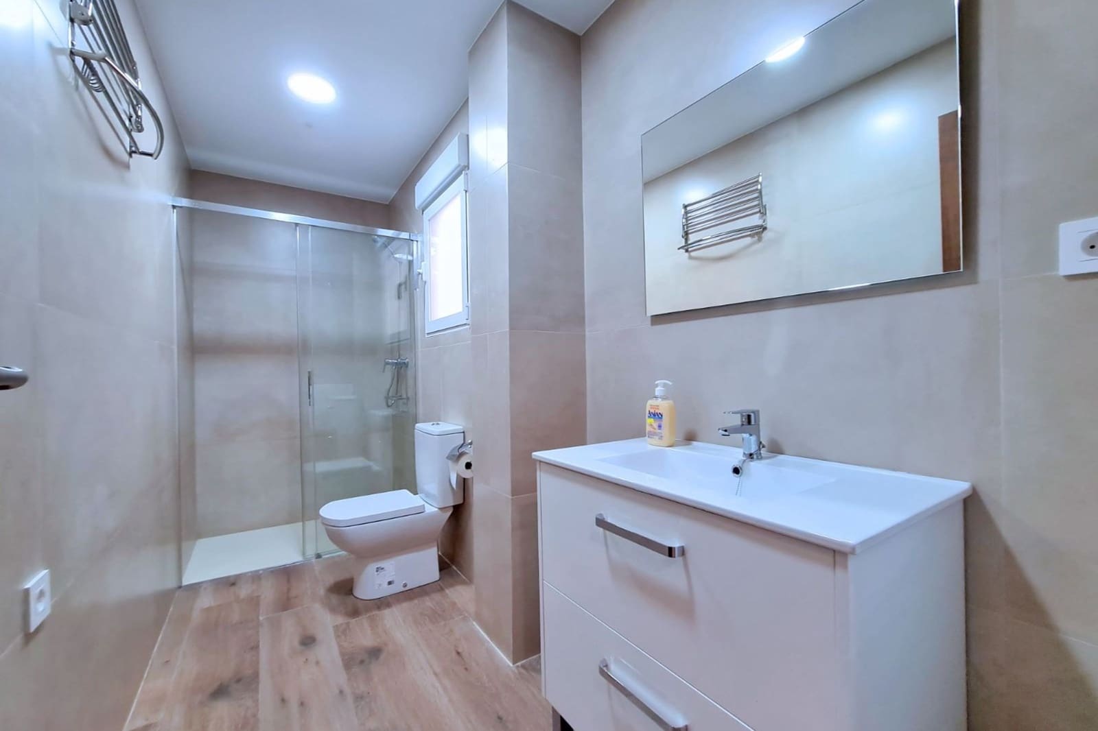 4 soveværelse Villa til salg i La Aljorra med swimmingpool - € 500.000 (Ref: 8996296)