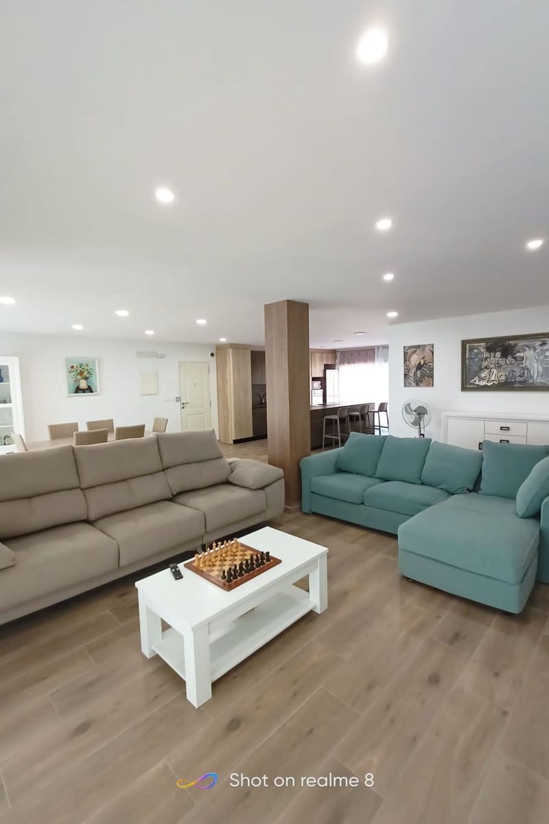 4 soveværelse Villa til salg i La Aljorra med swimmingpool - € 500.000 (Ref: 8996296)