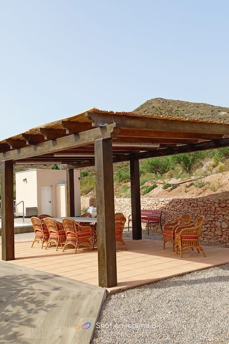 4 soveværelse Villa til salg i La Aljorra med swimmingpool - € 500.000 (Ref: 8996296)