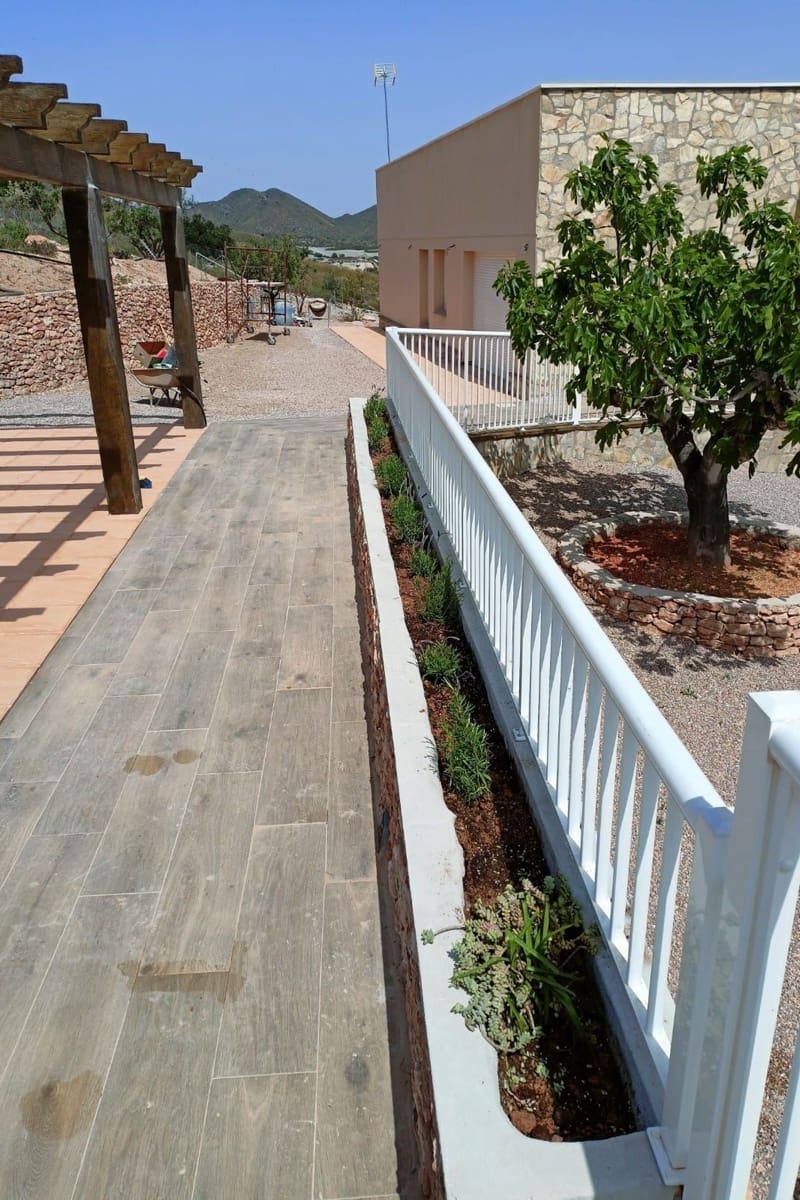 4 soveværelse Villa til salg i La Aljorra med swimmingpool - € 500.000 (Ref: 8996296)