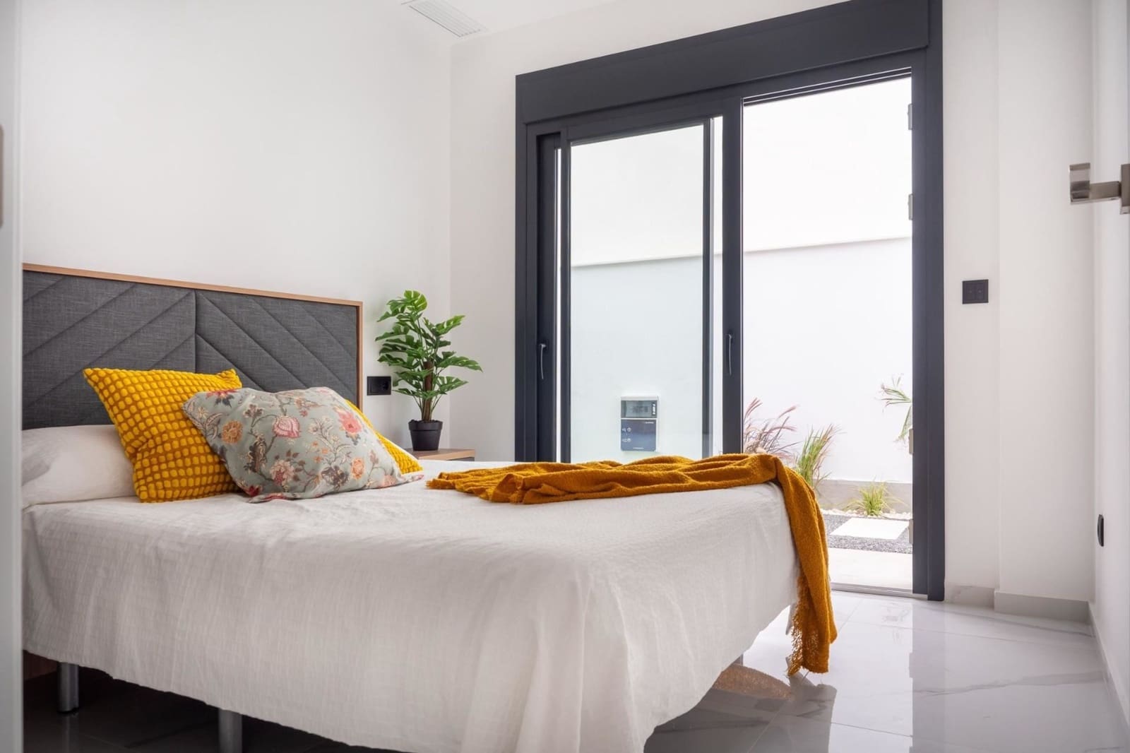 3 bedroom Villa for sale in San Pedro del Pinatar with pool - € 465,000 (Ref: 8997329)